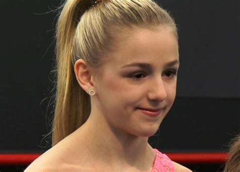 Why Did Chloe Leave Dance Moms: A Multi-Layered Analysis